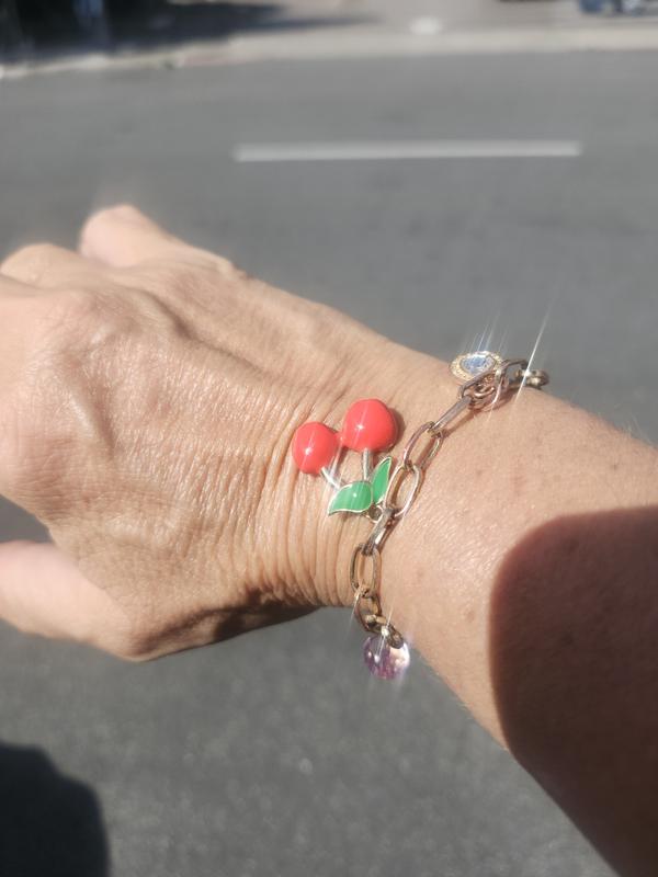 Review Thumbnail Image 0 248507636