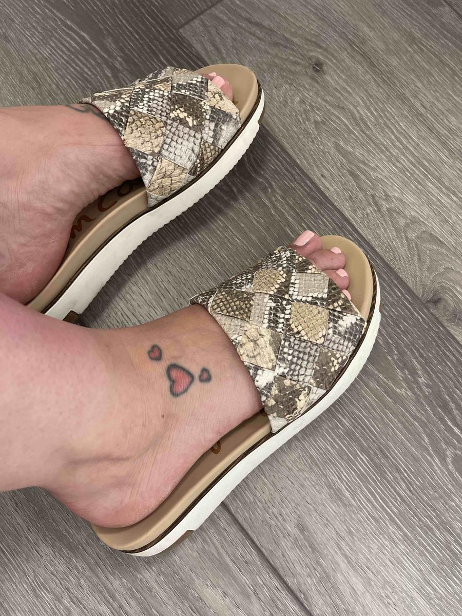 Review Thumbnail Image 0 208635012