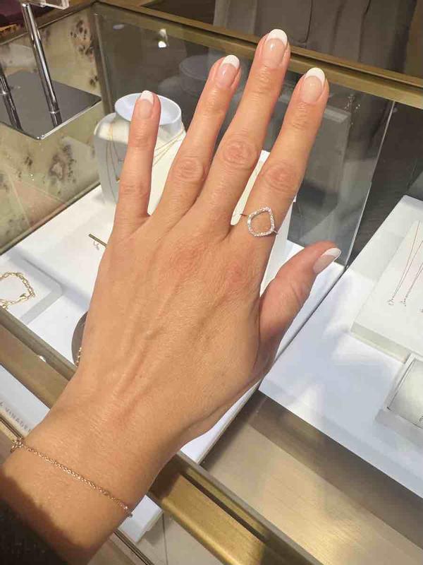 Review Thumbnail Image 0 237941755