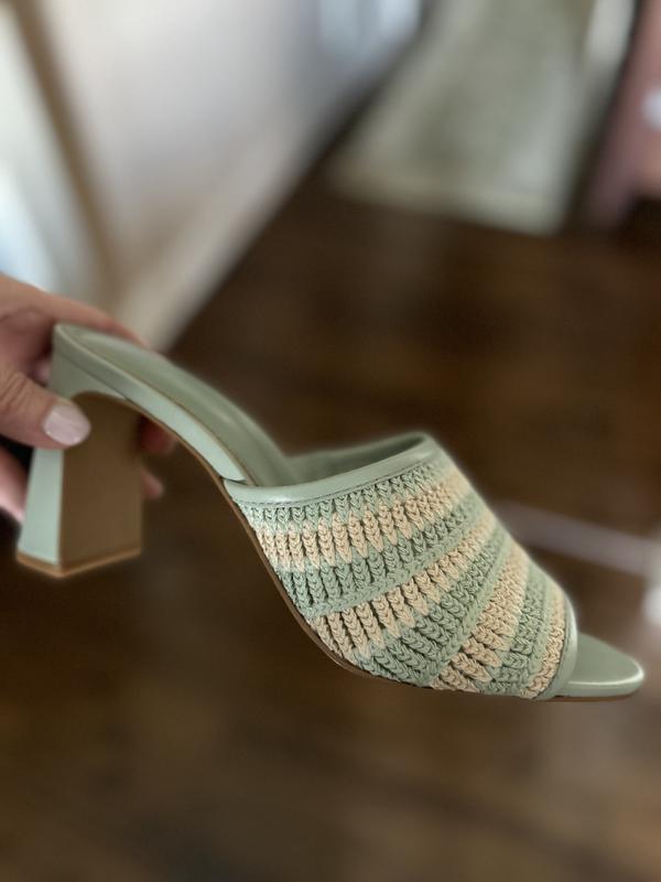 Review Thumbnail Image 0 233325613