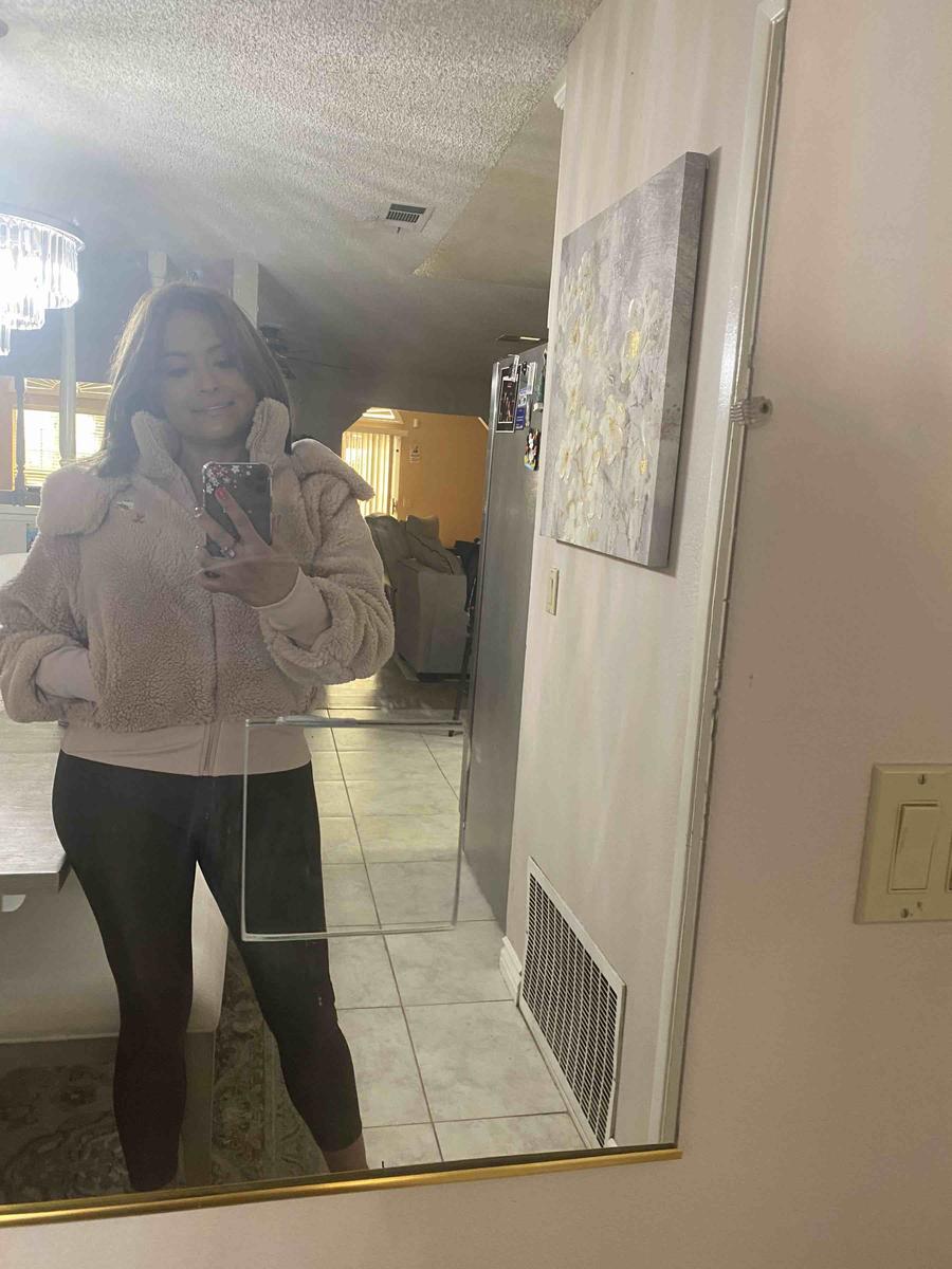 Review Thumbnail Image 0 205159003