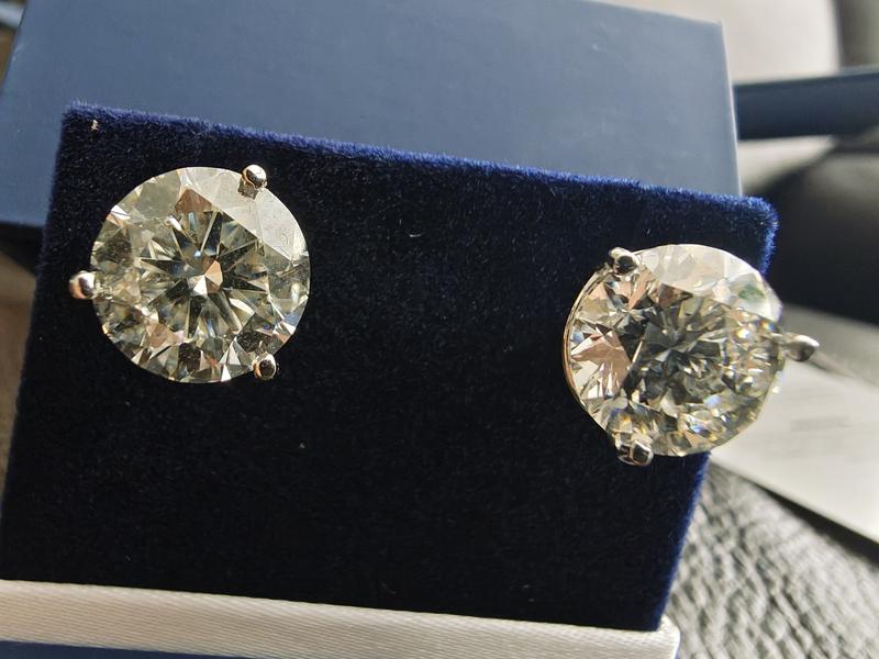 Review Thumbnail Image 3 249729956
