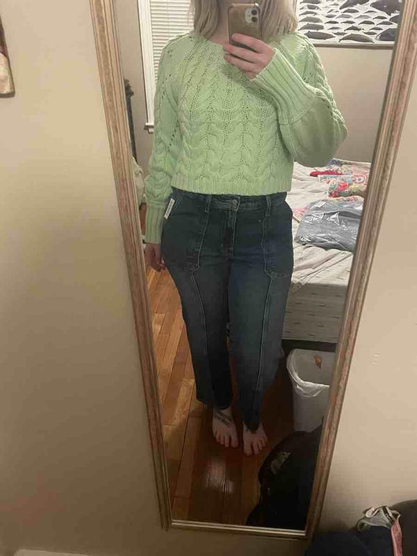 Review Thumbnail Image 0 232079560