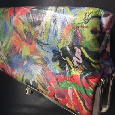 Review Thumbnail Image 1 128646325