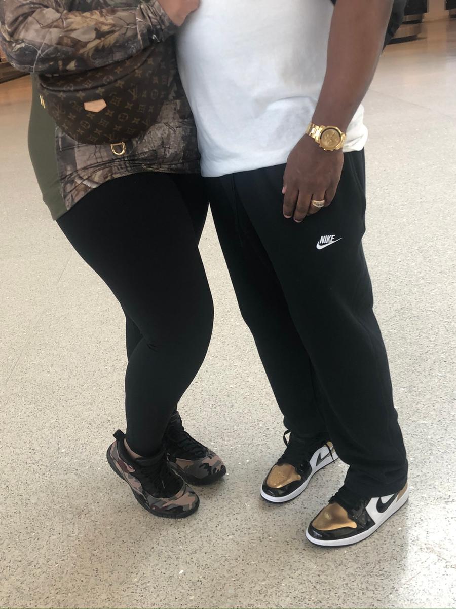 Review Thumbnail Image 0 198608854