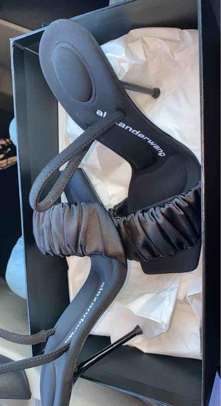 Review Thumbnail Image 0 215999077