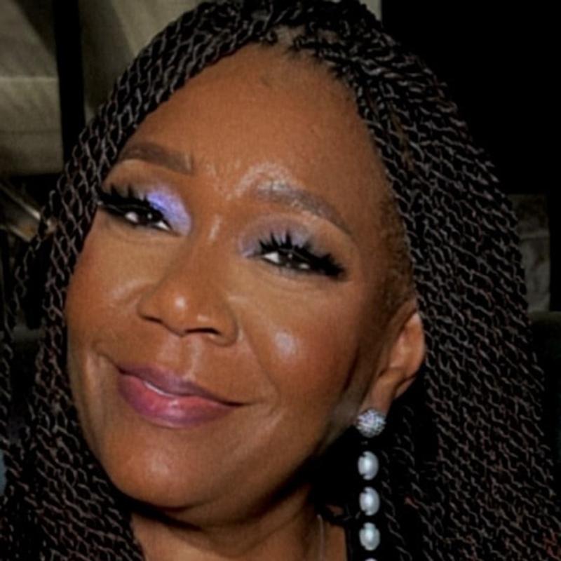 Review Thumbnail Image 0 229758155