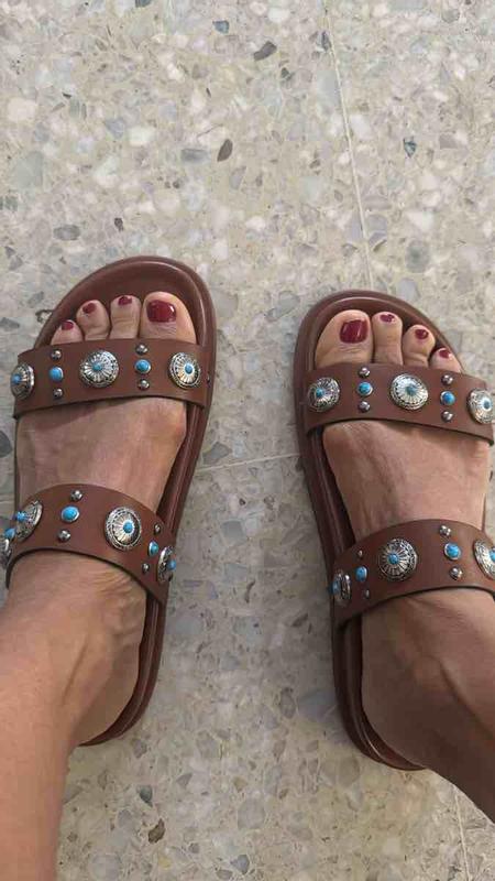 Review Thumbnail Image 1 243741347