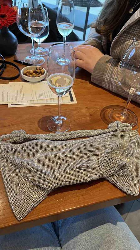 Review Thumbnail Image 0 221876131