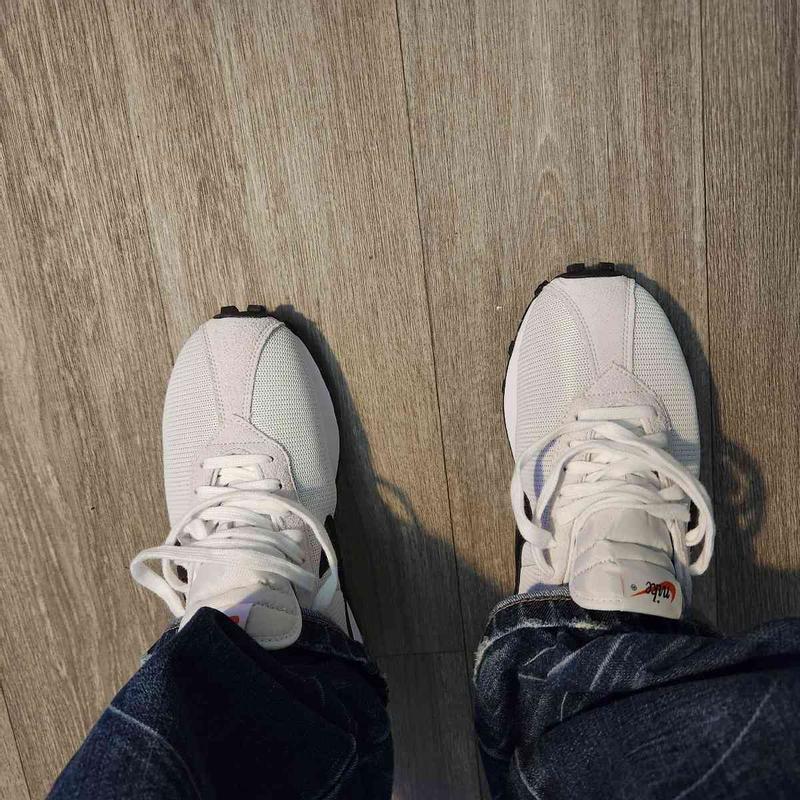 Review Thumbnail Image 0 247341858