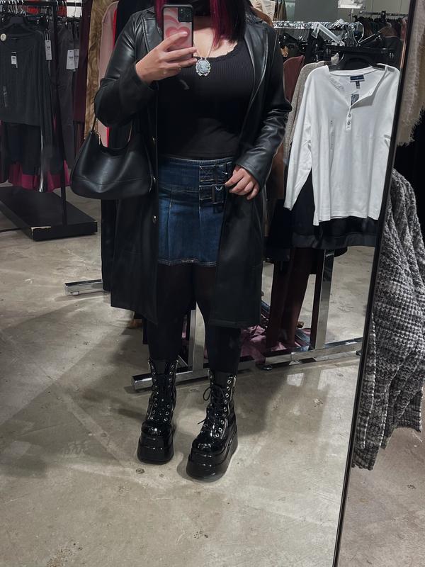 Review Thumbnail Image 0 213325559