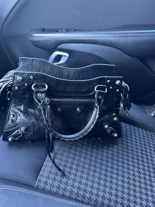 Review Thumbnail Image 2 231050575