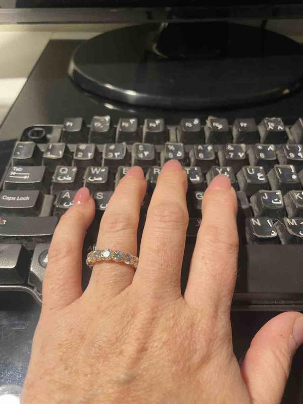 Review Thumbnail Image 2 225720415