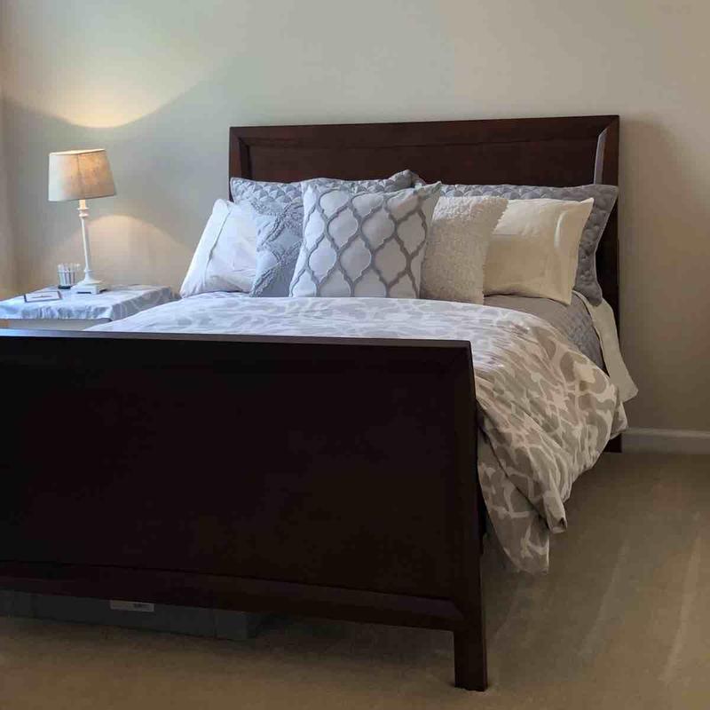 Customer photo for "GREAT in both blush and grey!"