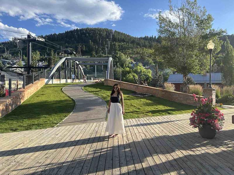 Review Thumbnail Image 0 243752537