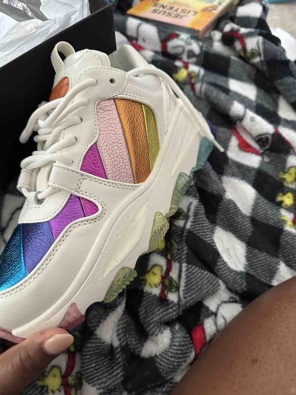 Review Thumbnail Image 3 224714712