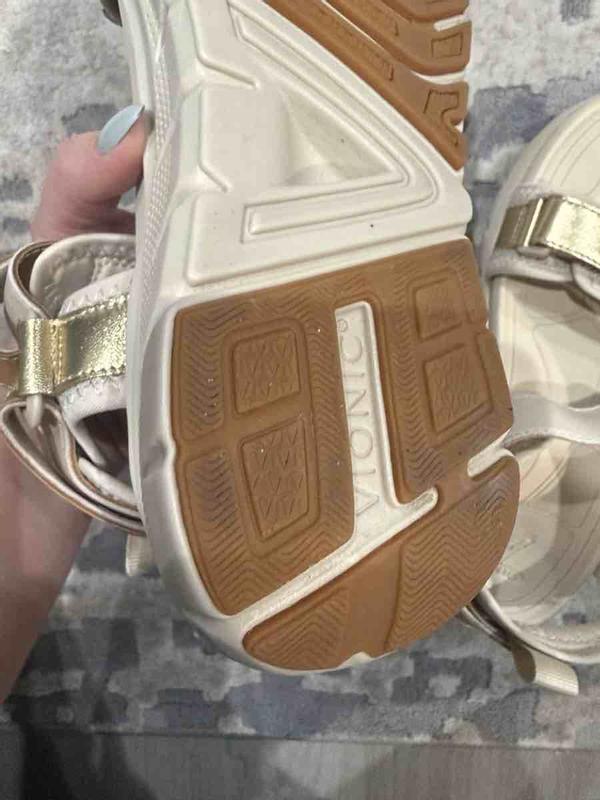 Review Thumbnail Image 3 250081651