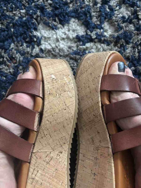 Review Thumbnail Image 0 241410248