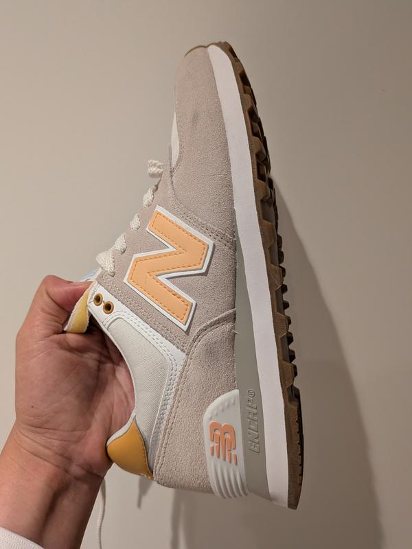 Customer photo for "Weird sizing, don't recommend"