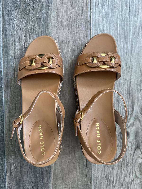 Review Thumbnail Image 0 233975768