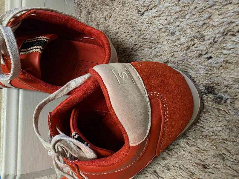 Review Thumbnail Image 1 248760256