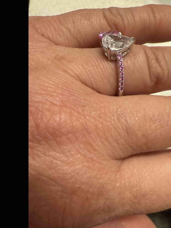 Review Thumbnail Image 1 238293784