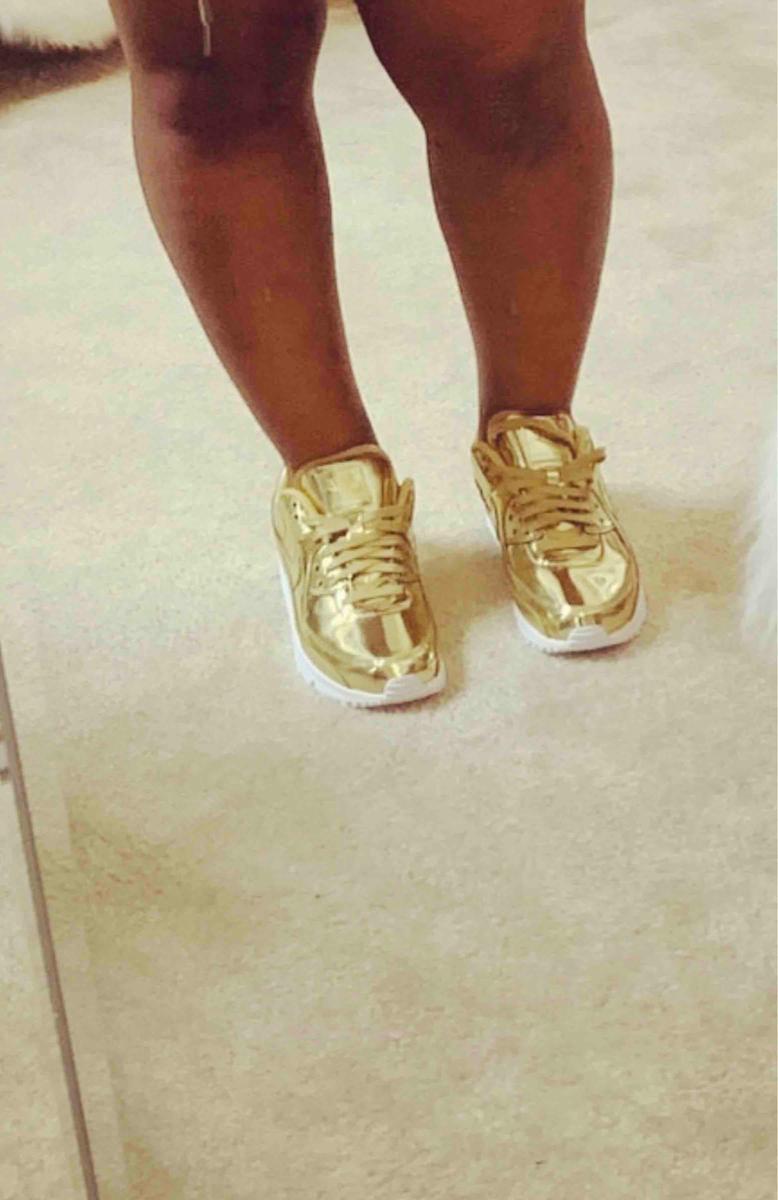 Review Thumbnail Image 0 195179046