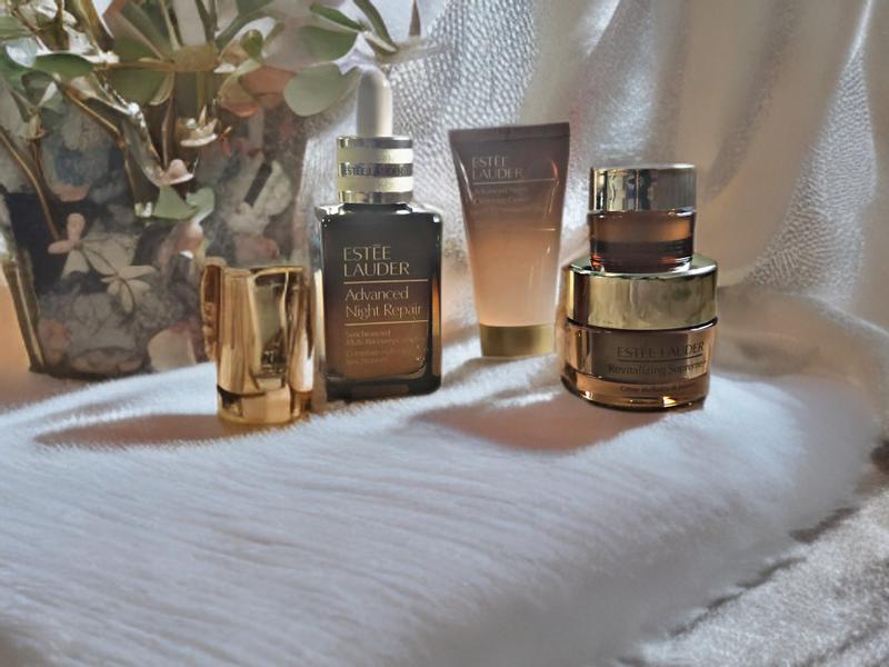 Customer photo for "For those wanting for radiant skin"