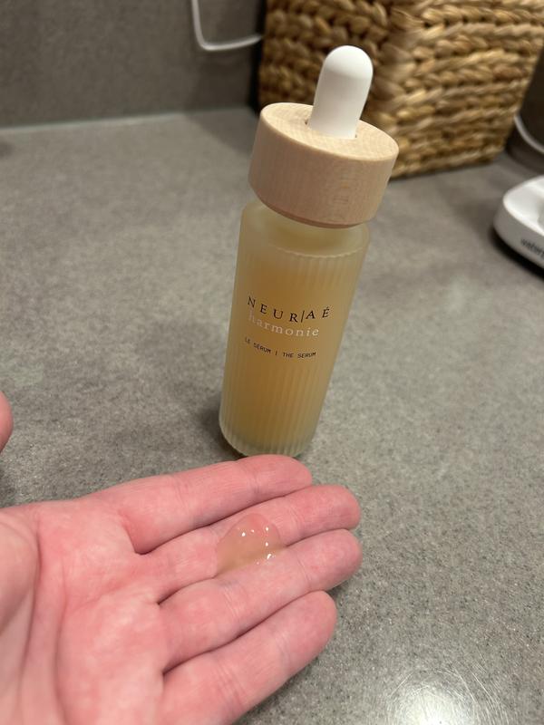 Customer photo for "Sticky feeling serum!"