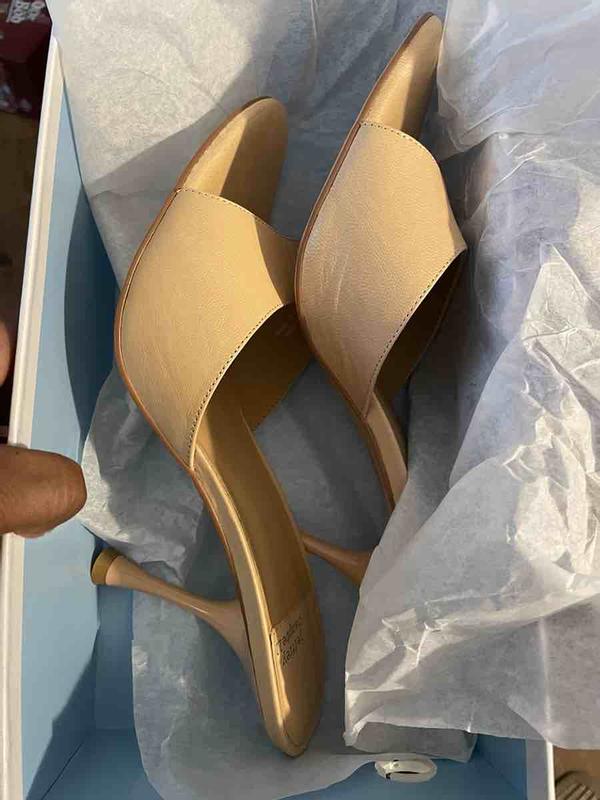 Customer photo for "Received the wrong color!"