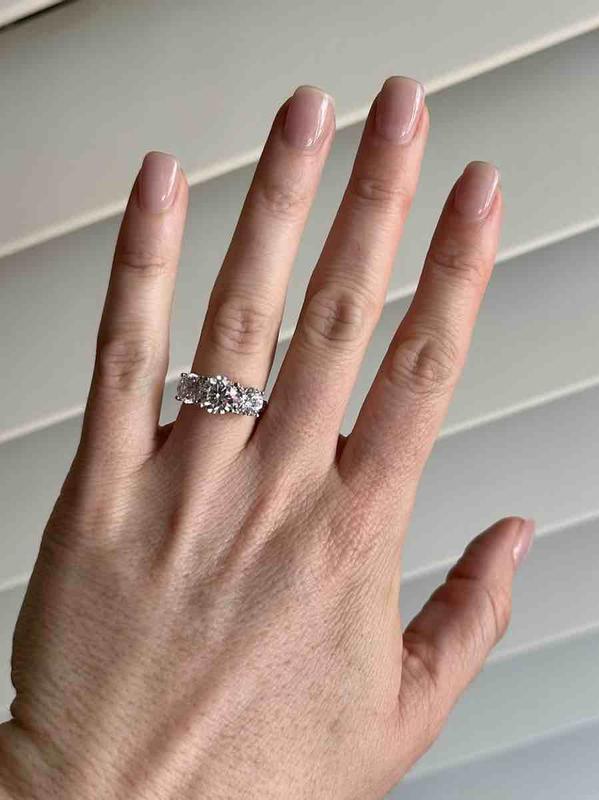 Review Thumbnail Image 0 228123169