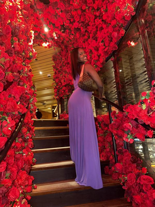 Review Thumbnail Image 0 245996929