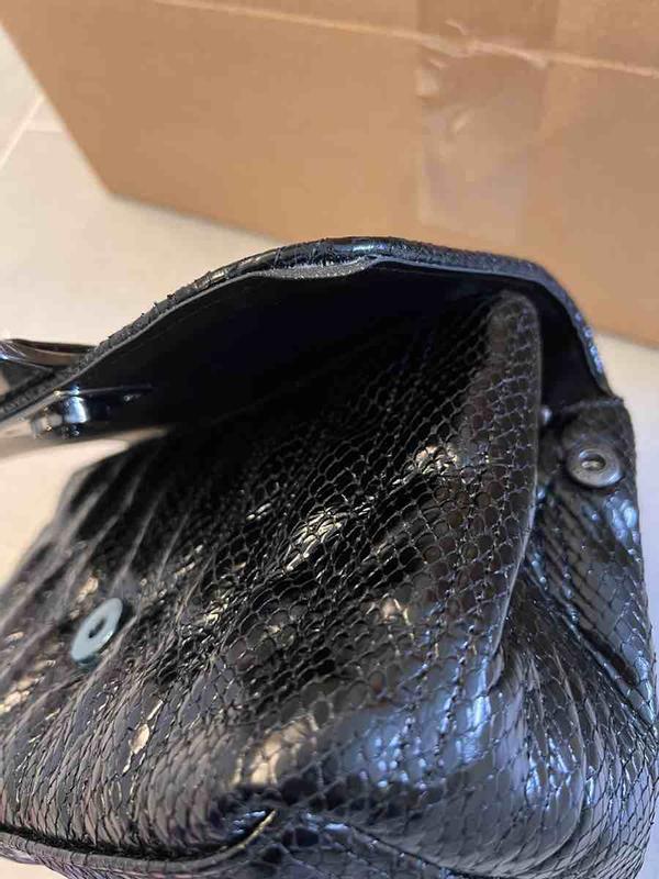 Review Thumbnail Image 0 231231229