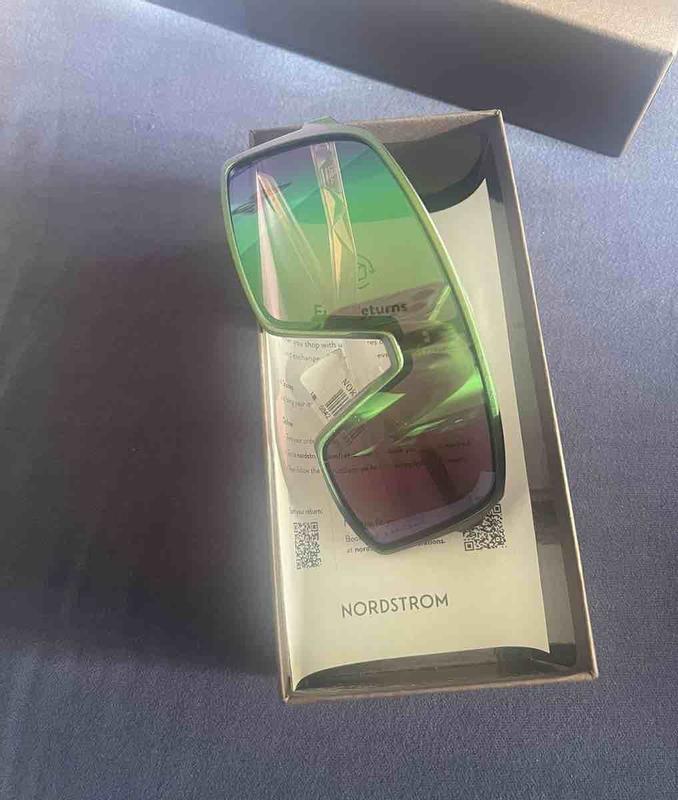 Review Thumbnail Image 2 228265199