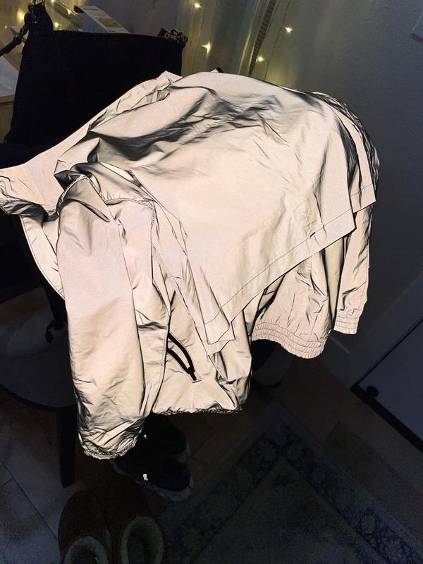 Customer photo for "Bright but maybe not as comfy as it could be"