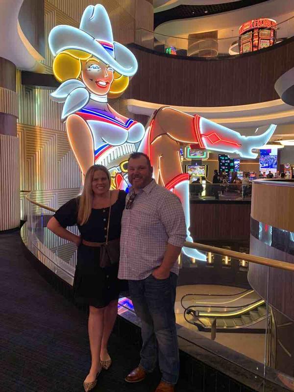 Review Thumbnail Image 0 215994854