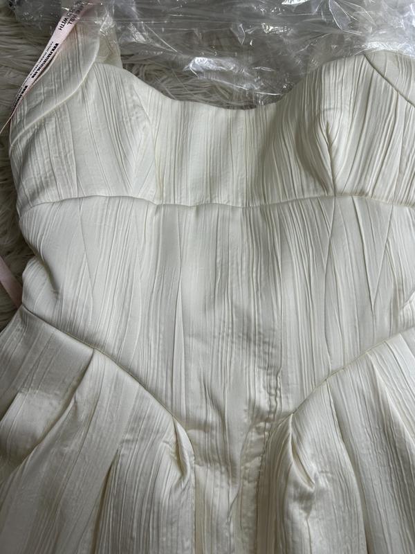 Review Thumbnail Image 0 241269105