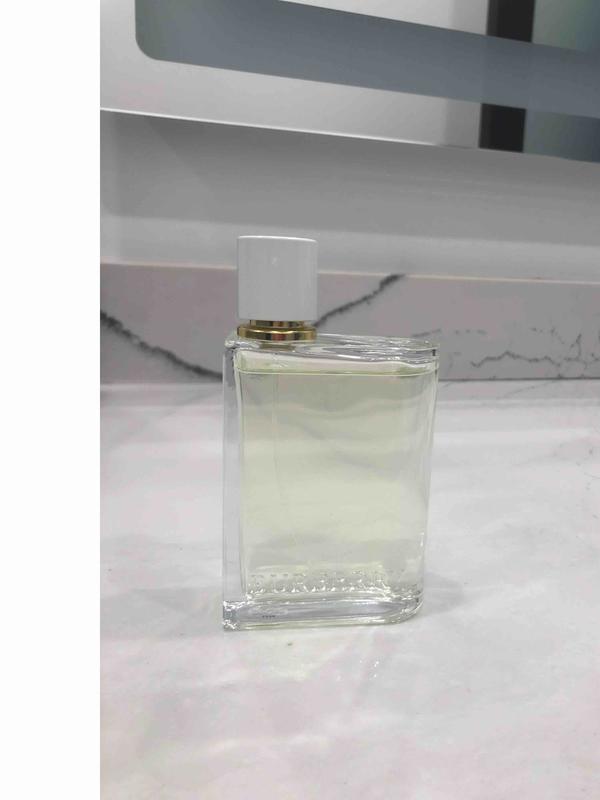 Customer photo for "fresh scent"