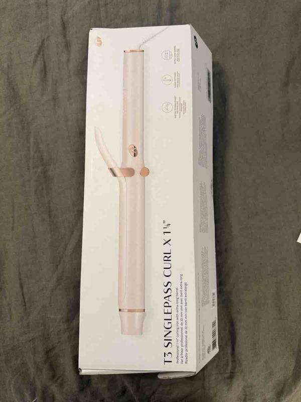 Customer photo for "received a USED straightener"