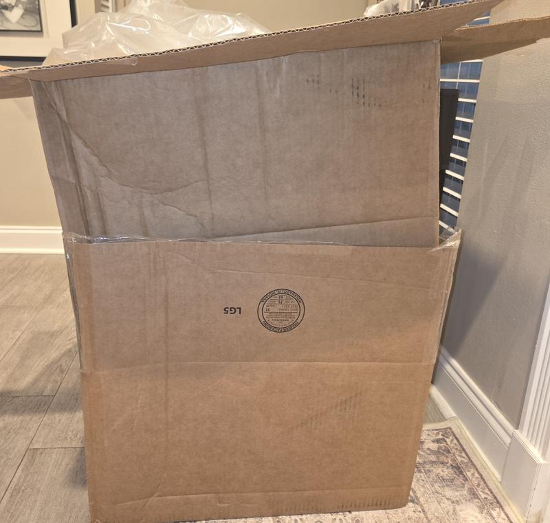 Customer photo for "Great bag! Weird packaging.."