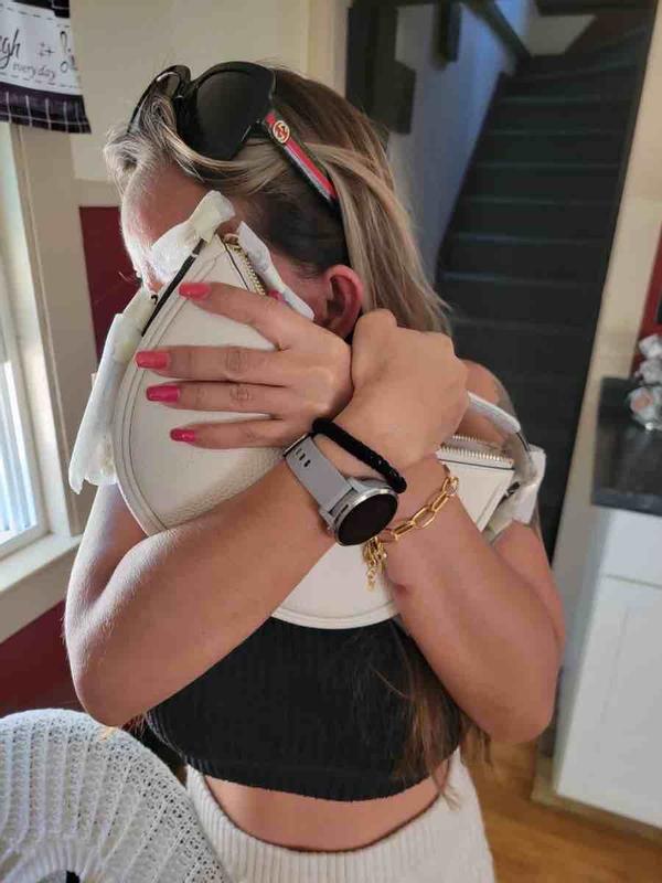 Review Thumbnail Image 0 219799466