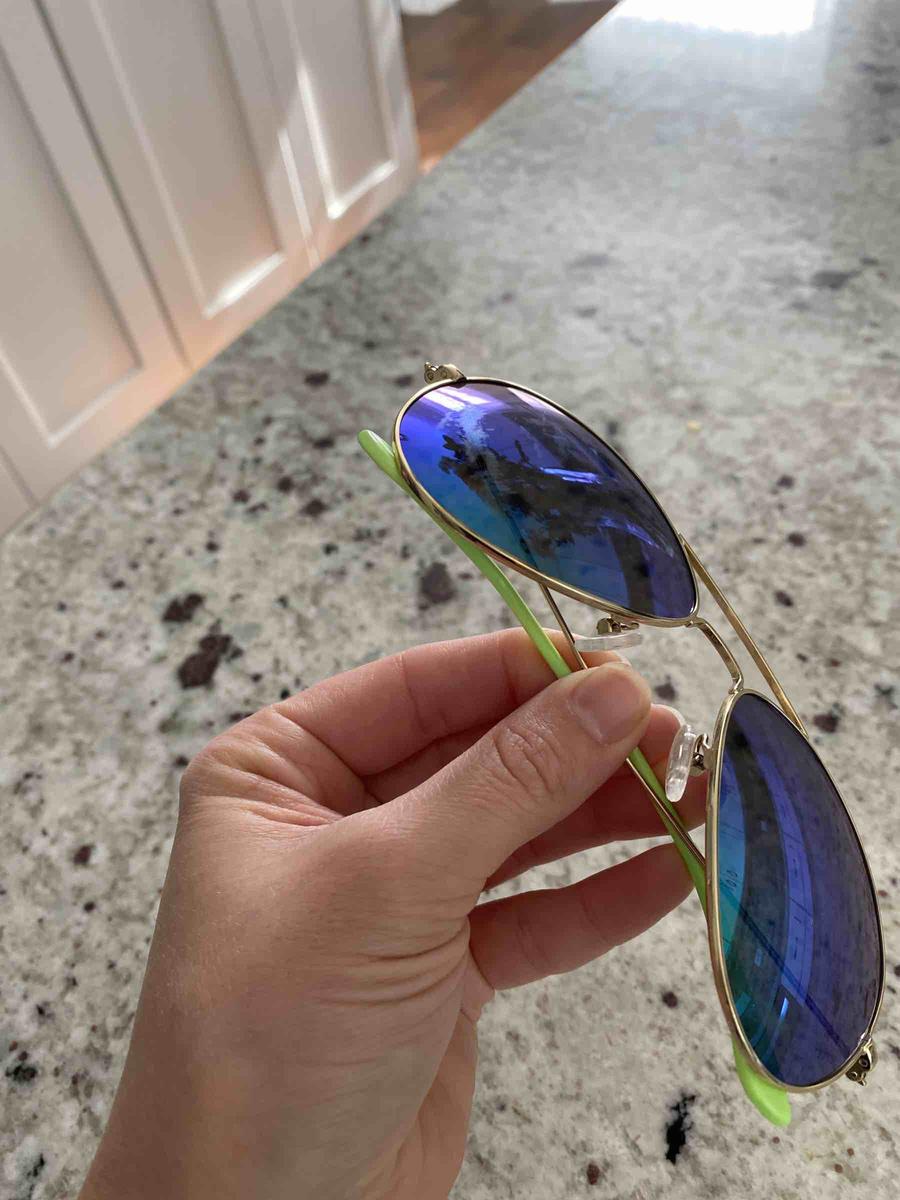 Review Thumbnail Image 0 208491552