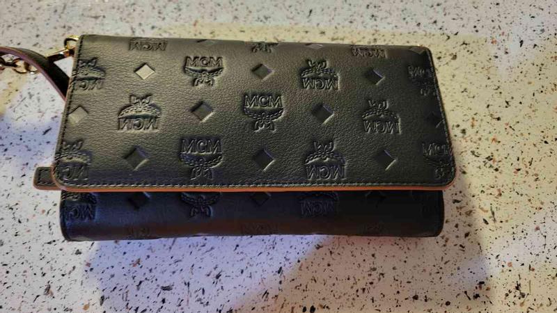 Review Thumbnail Image 0 227657066