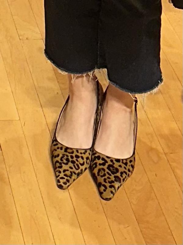 Cute leopard print slingback heel