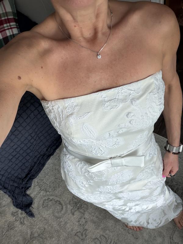 Review Thumbnail Image 0 249421376