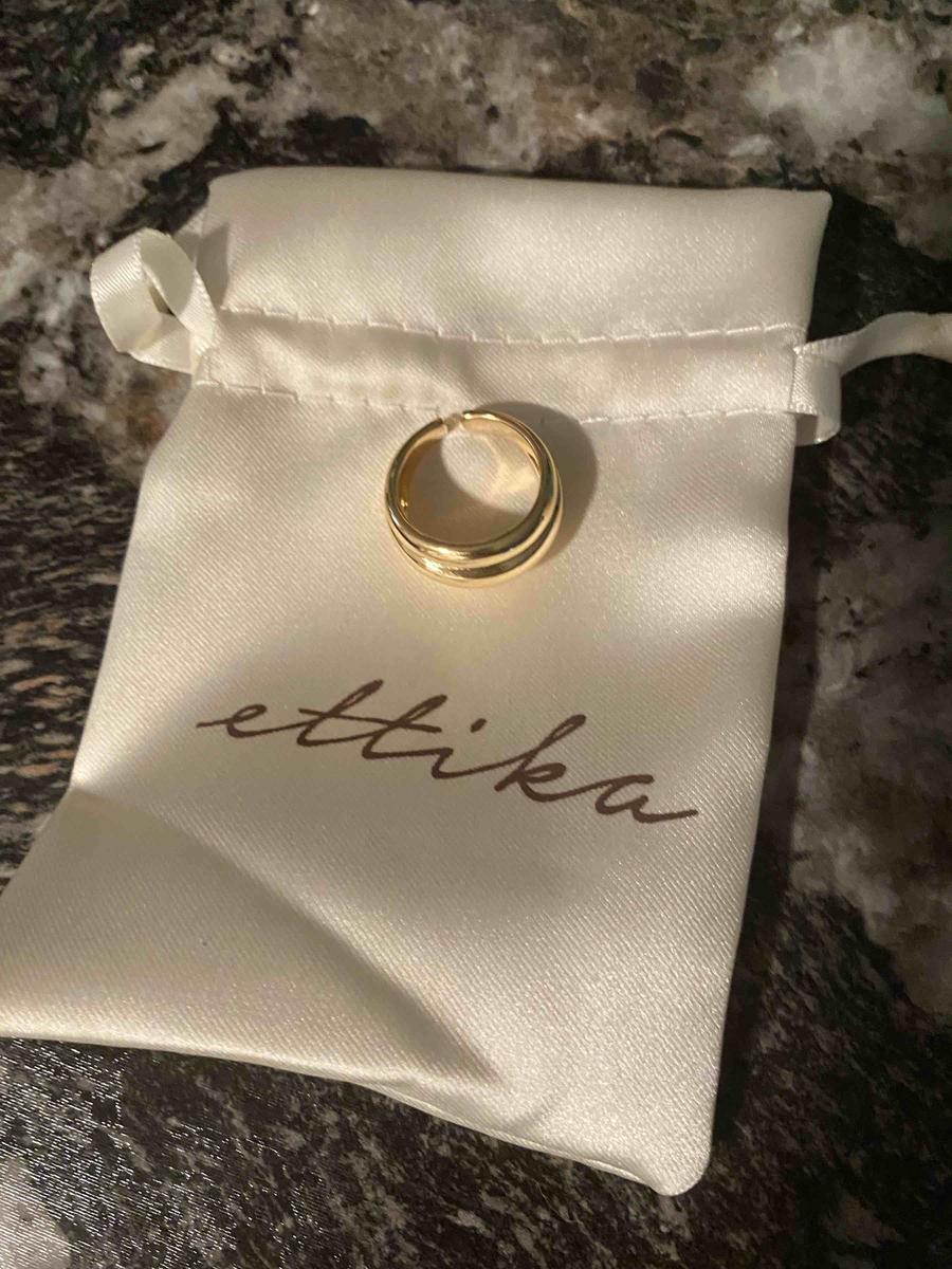 Review Thumbnail Image 0 208577569