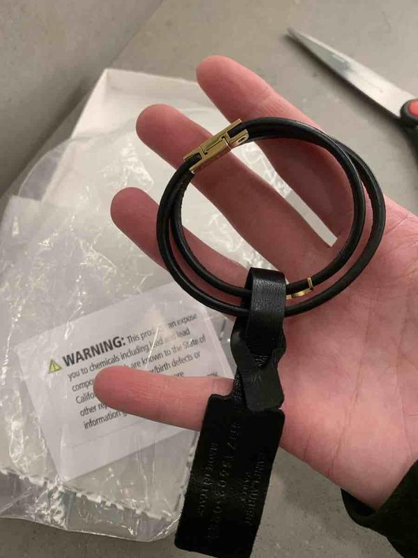 Review Thumbnail Image 0 229846164