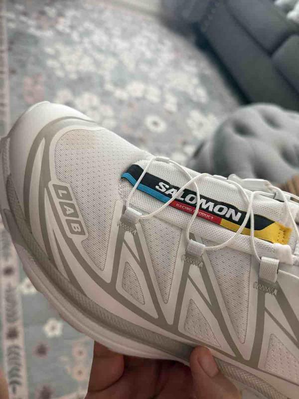 Customer photo for "Damaged"