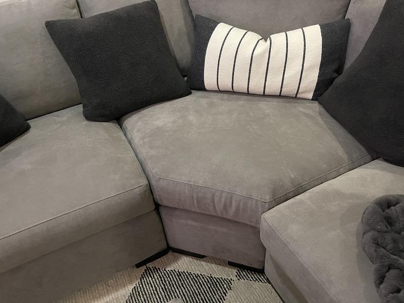 Review Thumbnail Image 0 239090589