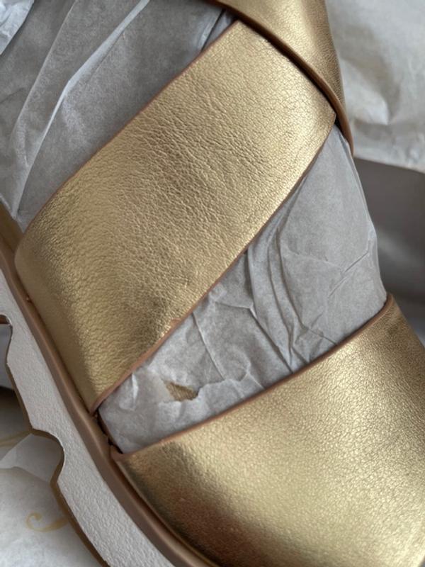 Review Thumbnail Image 2 232226204